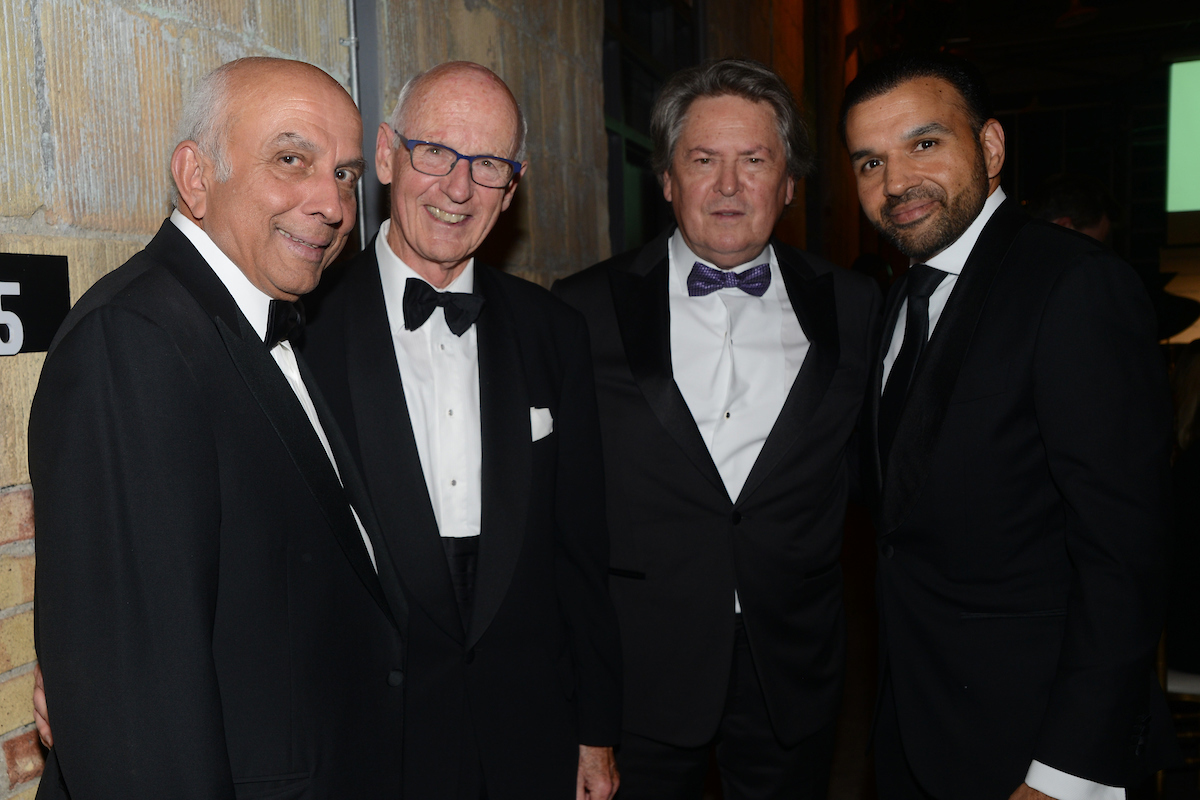 BIZARTS 22 2as TSander0978